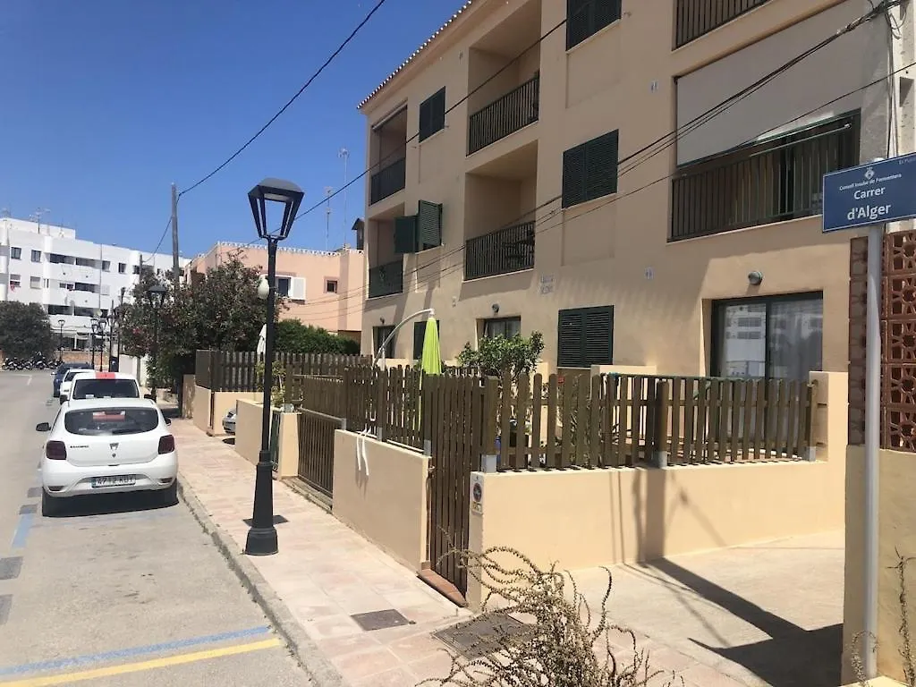 Appartamento La Mundial Formentera Es Pujols 0*,  Spagna