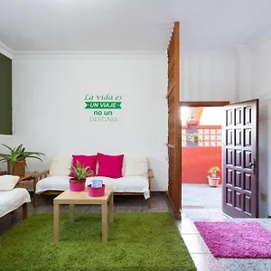 https://la-casa-del-huerto.tenerifehoteles.net